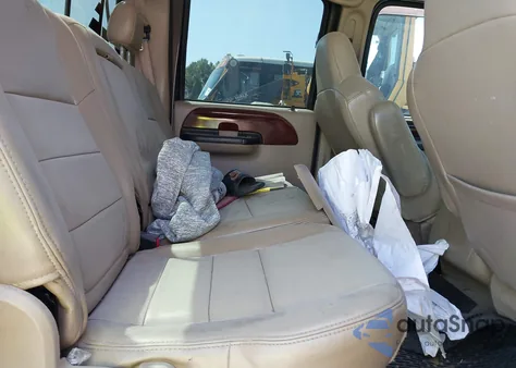 2005 Ford F-250 Lariat/Xl/Xlt из США, поврежденный, VIN 1FTSW21P95EA59153